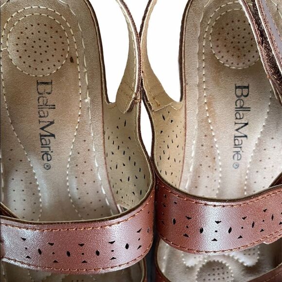 Bella Marie Comfort Sandals! size 6.5 or 6 1/2 - Picture 2 of 6
